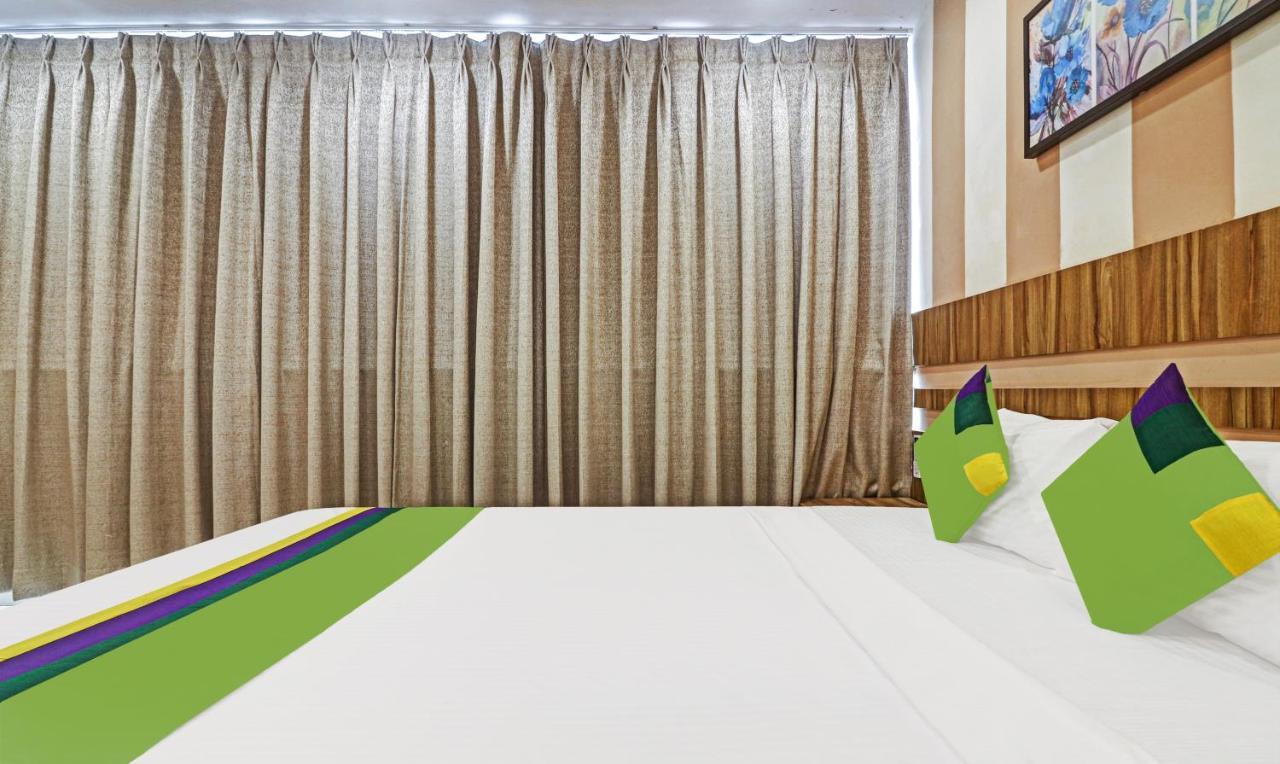 Treebo Arastu Grand Hotel Hyderabad Bagian luar foto